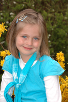 Kindergartenkind im Freien